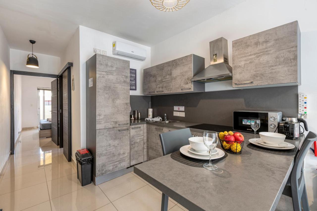 Entire Apartment For Your Holiday Tal-Hriereb Екстер'єр фото