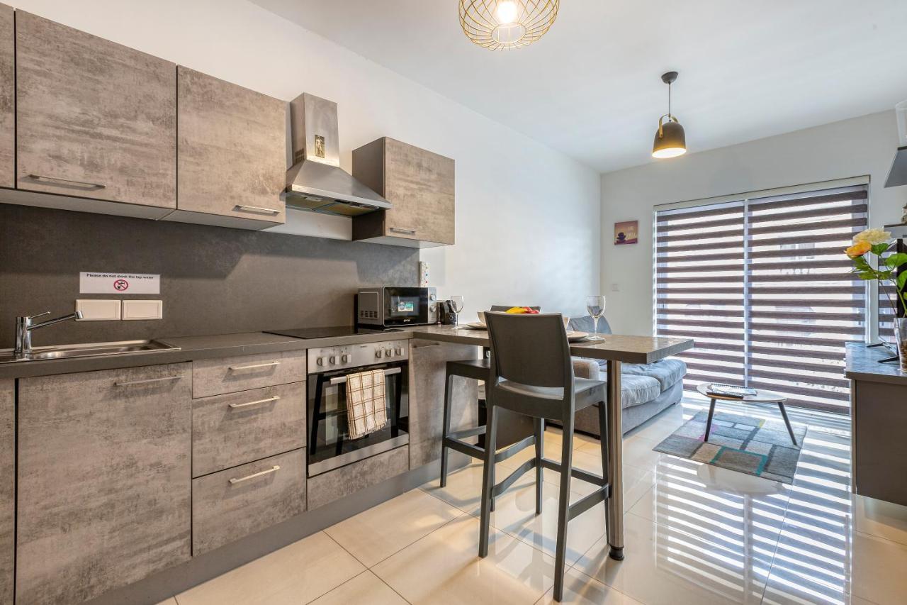 Entire Apartment For Your Holiday Tal-Hriereb Екстер'єр фото